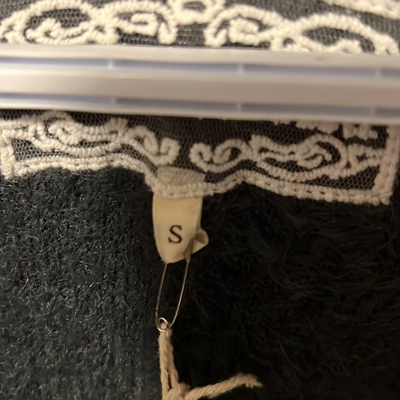 Pink Martini Arielle Sweater - dark grey - size small - new with tags - Picture 2 of 6